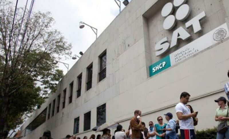 SAT 2024: ¿Cuánto dinero puedo tener en mi cuenta de débito sin ser sancionado?