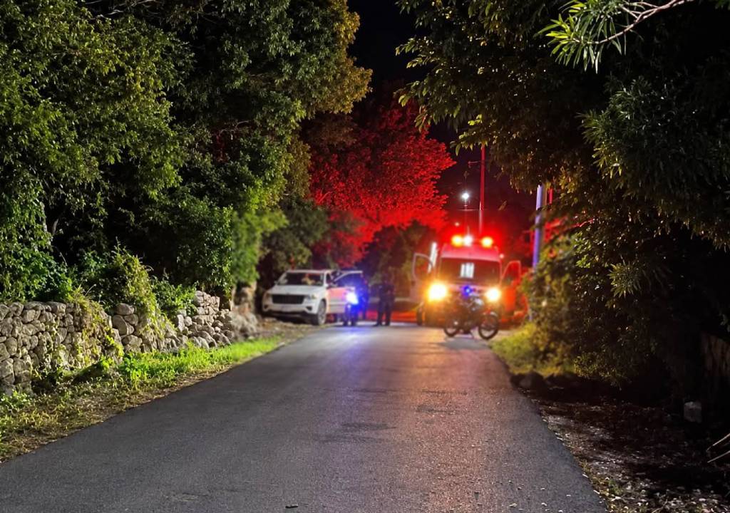 ¡Macabro hallazgo! Encuentran un MU3RTO y 4 personas inconscientes dentro de CAMIONETA en Yucatán